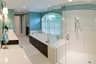 Photo of a transitional bathroom in Louisville.