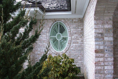 Exterior home idea in New York