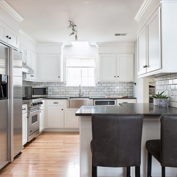 Kitchen Cabinet Refacing