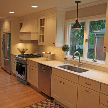 Customized Contemporary - Rochester, MI