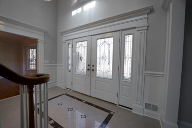Elegant entryway photo in New York