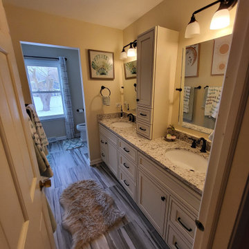 2021 Barrington, IL Bathroom Remodel