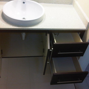 MODERN MASTER BATHROOM RENOVATION