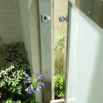 Stainless Steel Entry Gate with Frosted Glass