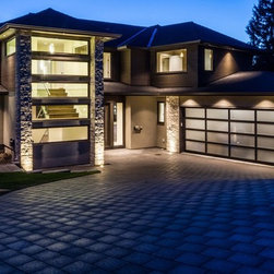 4259 Highland Boulevard - Products
