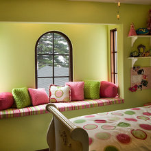 Charlize Room