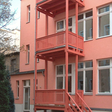 Mehrstöckige Balkone