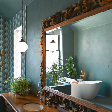 Green Tadelakt Plaster Bathroom