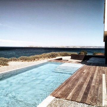 Construction d'une ville en bord de mer
