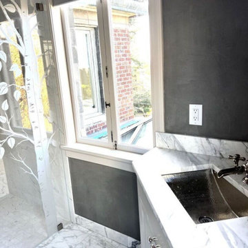 Bathroom - Tadelakt and Lime Plaster - Seattle