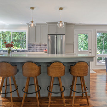 Warm Contemporary Kitchen