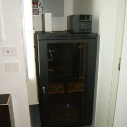 Home automation technology hub - Home Electronics