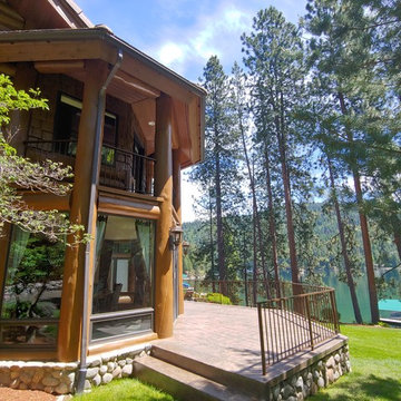 Hayden Lake Log Home