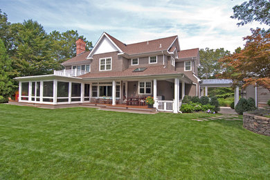 Inspiration for a timeless exterior home remodel in New York