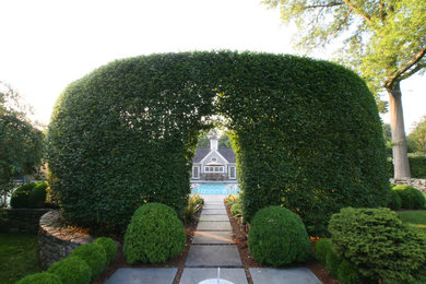 Photo of a traditional landscaping in New York.