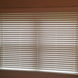 Hunter Douglas - Window Blinds