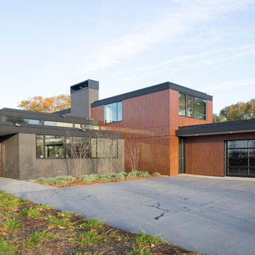 Mhouse by Surface and Panel