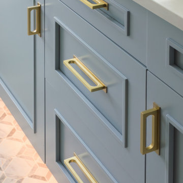 Kid-Friendly Hall Bathroom Design