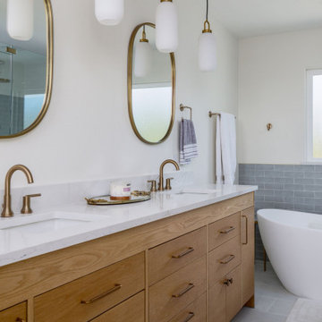 Hudson Bend | Primary Bathroom Remodel