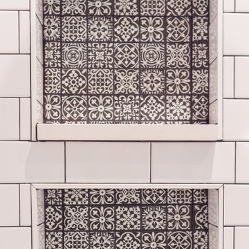 English Chestnut | Master Bathroom