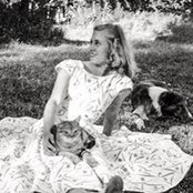Linda Carleton's photo