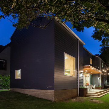 Faye and Walker Architecture: Pine House
