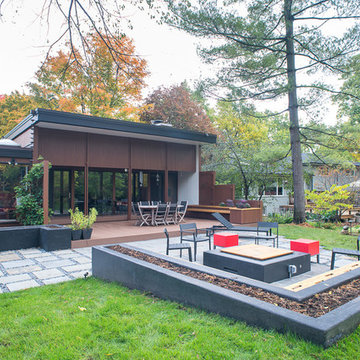 Modern Fire Pit + Patio