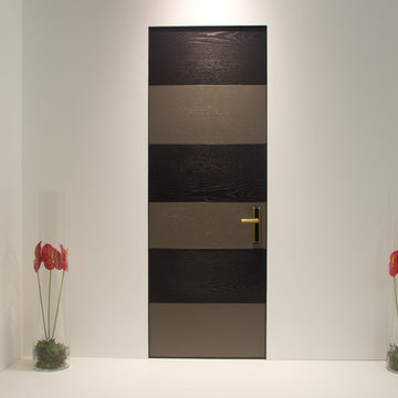 Modern Interior Door from Oikos Collection