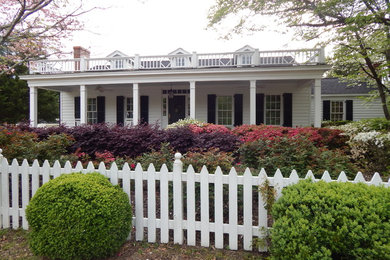Traditional exterior home idea in Birmingham