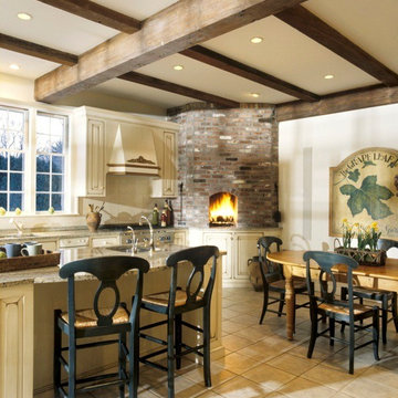 COUNTRY HOUSE