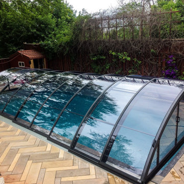 Retractable pool enclosure in Ontario, Canada - ALBIXON KLASIK