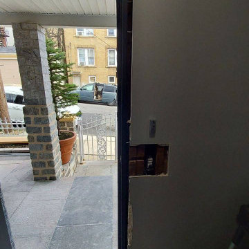 Deux/Manux Entry doors Collection