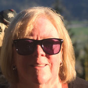 Lorraine Crump's photo