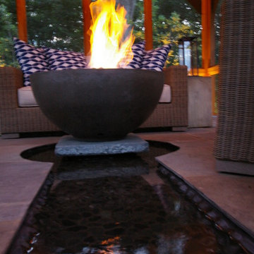 The interior water rill inside the Zen Den is a completely separate feature from