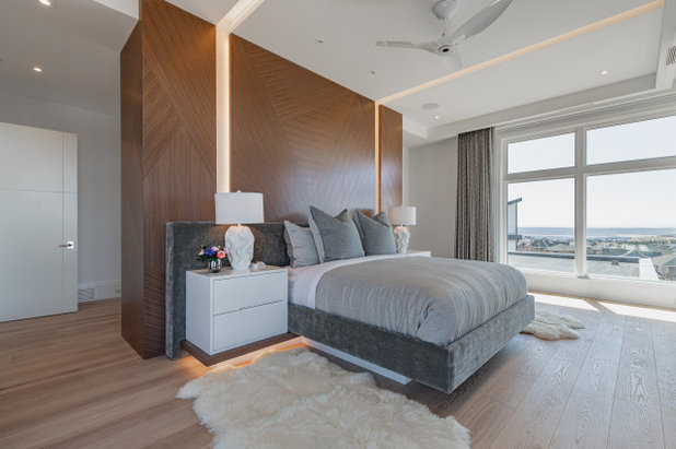 Contemporary Bedroom by Rockwood Custom Homes