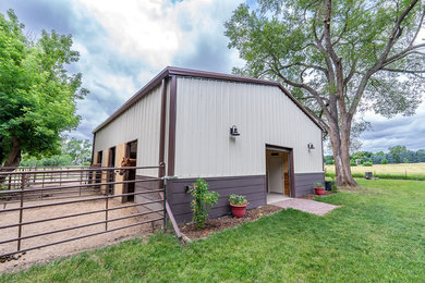Southwest exterior home photo in Denver