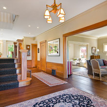 Hobbs House Entry/Staircase/Hallway