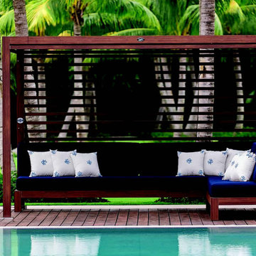 Poolside Daybed