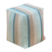 Poufs