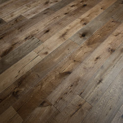 Majestic in Elbow Valley - Hardwood Flooring