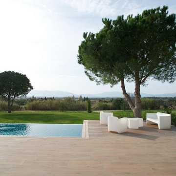 La villa dans la pinède