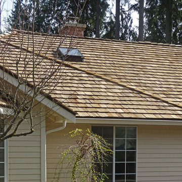Woodinville Heavy Shake CCA Faw Roof