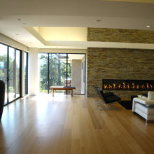 625 Lakeshore