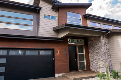 Example of a minimalist home design design in Portland