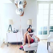 Julie Lee's photo