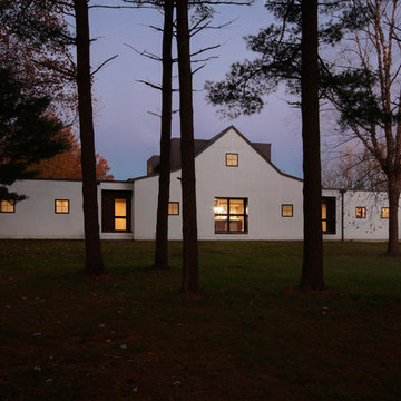 New Modern Farmhouse 3