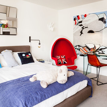 ZUMA: Boy's Room
