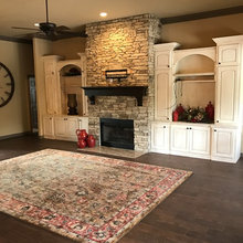 Built ins/tv/fire place