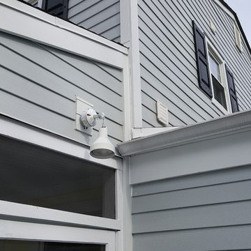 6 1/4" James Hardie Lap Cedarmill Light Mist, 4" Arctic White Window Trim