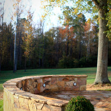 Outdoor firepit